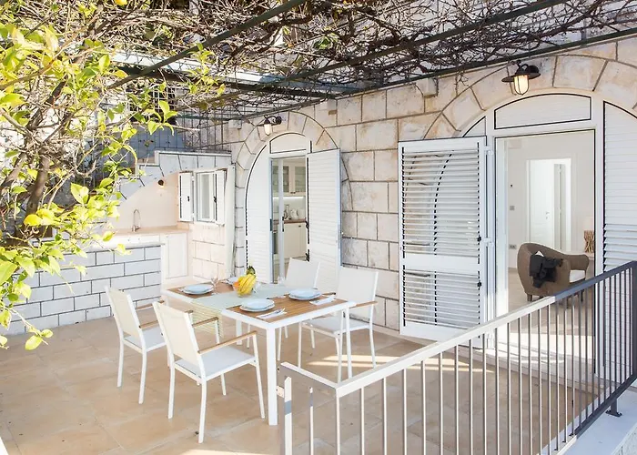 Ocean By Duhomes アパート